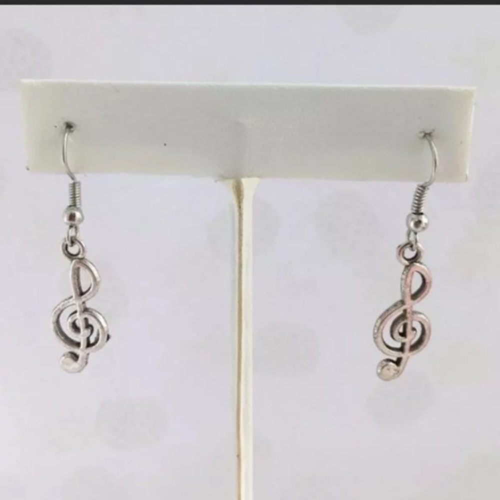 Music Clef Earring